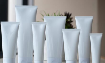 How do plastic packaging tubes compare with metal or laminated tubes in terms of sustainability and recyclability?